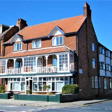 Beach Court Holiday Apartments Skegness Bagian luar foto