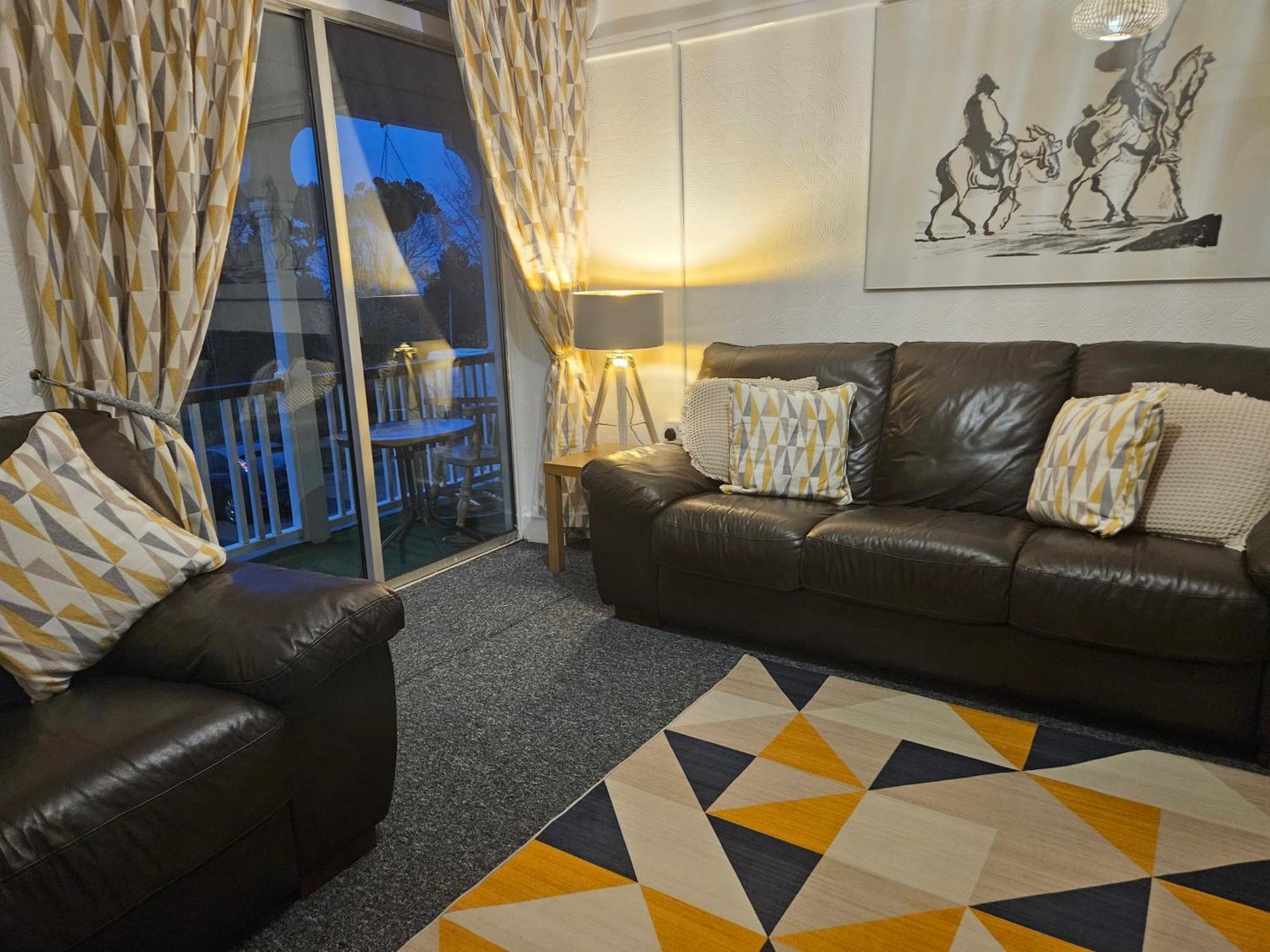 Beach Court Holiday Apartments Skegness Bagian luar foto